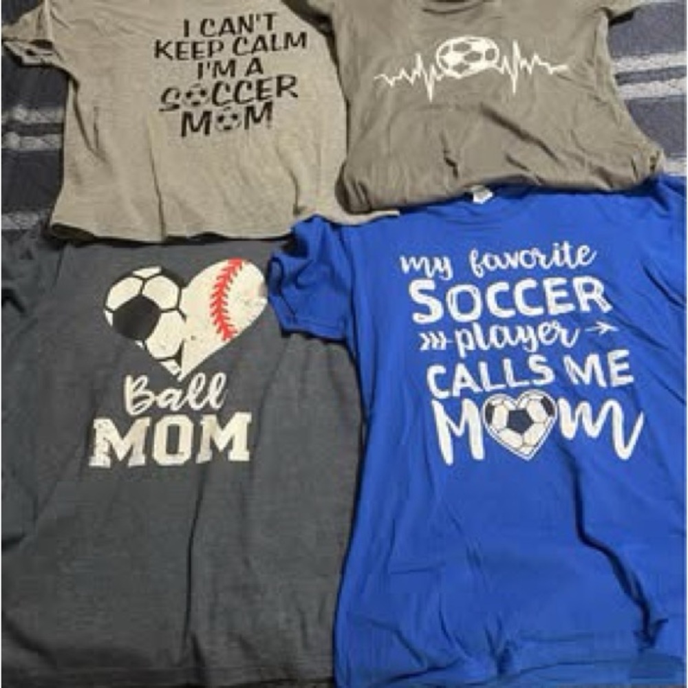 Soccer Mom T-shirts Women’s Sm/Med - Picture 1 of 1